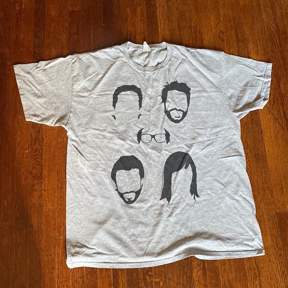 It’s always sunny in Philadelphia flipadelphia t-shirt size XL in good condition - Picture 9 of 9
